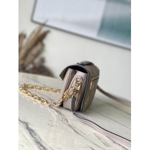 Lv Pochette Métis East West M23081 21.5x6x13.5cm Bags