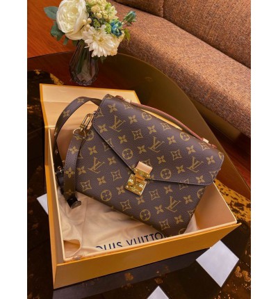 Lv Metis M40780 25x19x7cm