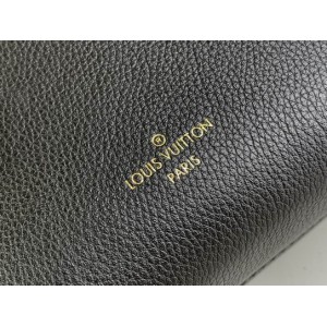 Lv Side Trunk PM M23817 18x12.5x8cm Bags