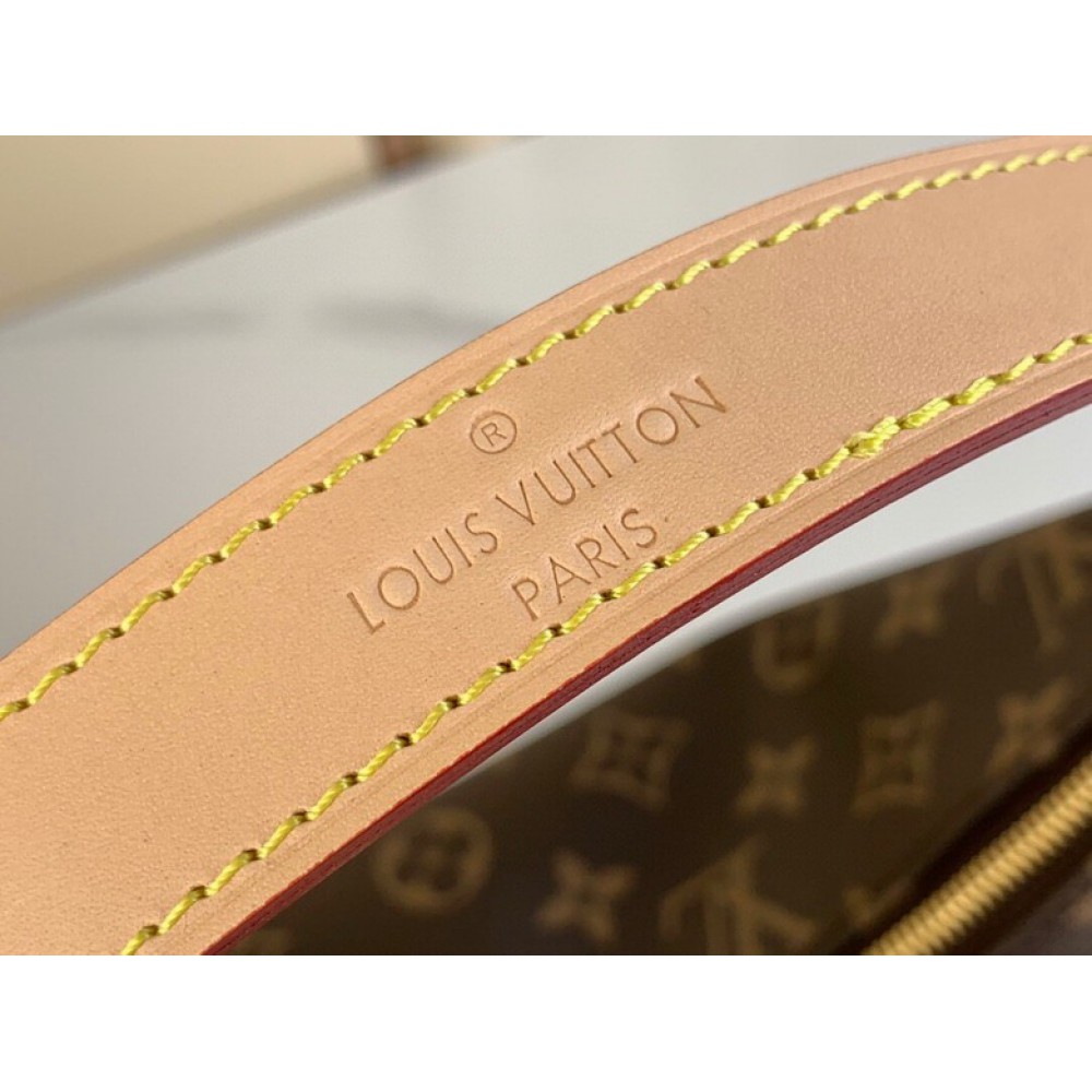 Lv Slouchy PM M11952 33 x 22 x 9 cm Bags