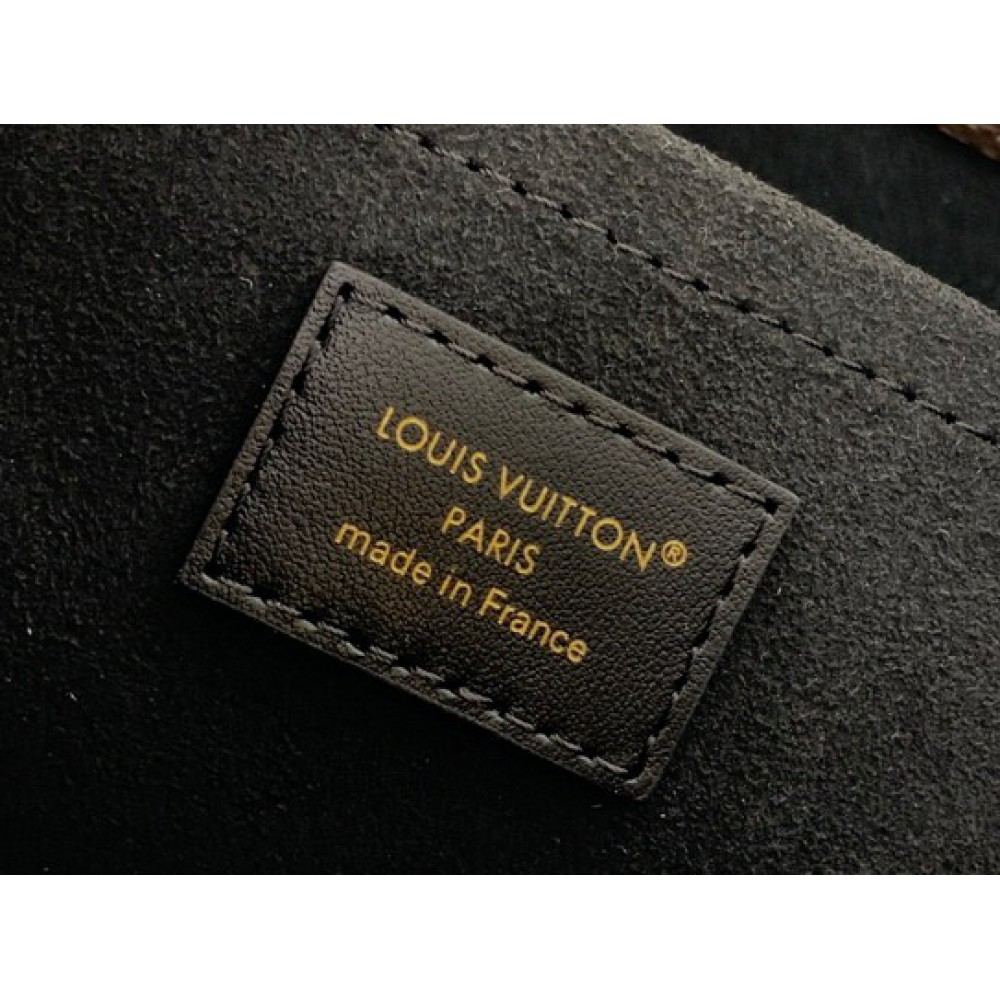 Lv The Drop M12941 40x50x15cm Bags