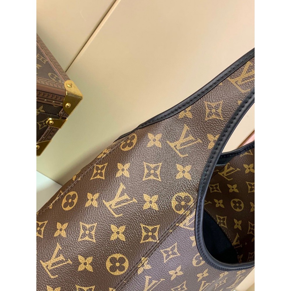 Lv The Drop M12941 40x50x15cm Bags