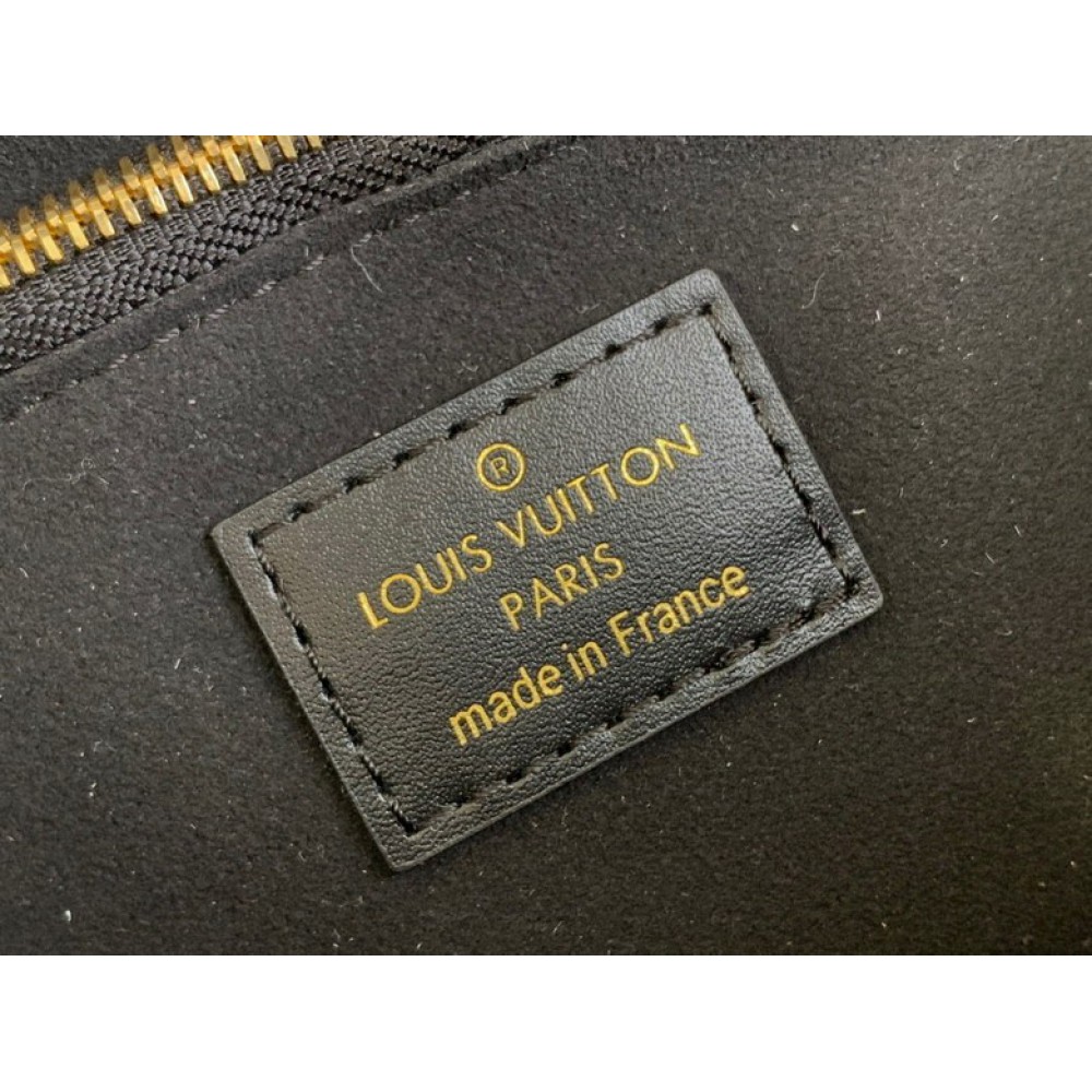 Lv Trunkie m14526 16x8x27cm Bags