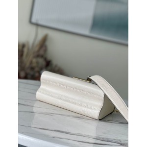 Lv Twist M59411 23x16x10cm Bags