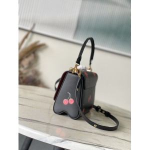 Lv Twist M13239 23x16x10cm Bags