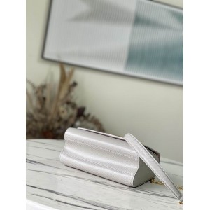 Lv Twist M21025 23x16x10cm Bags