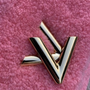 Lv Twist M21040 23x16x10cm Bags