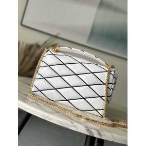 Lv Twist M23689 31x19.5x11cm Bags