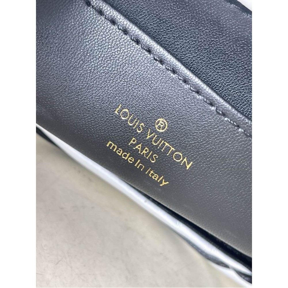 Lv Twist M23689 31x19.5x11cm Bags