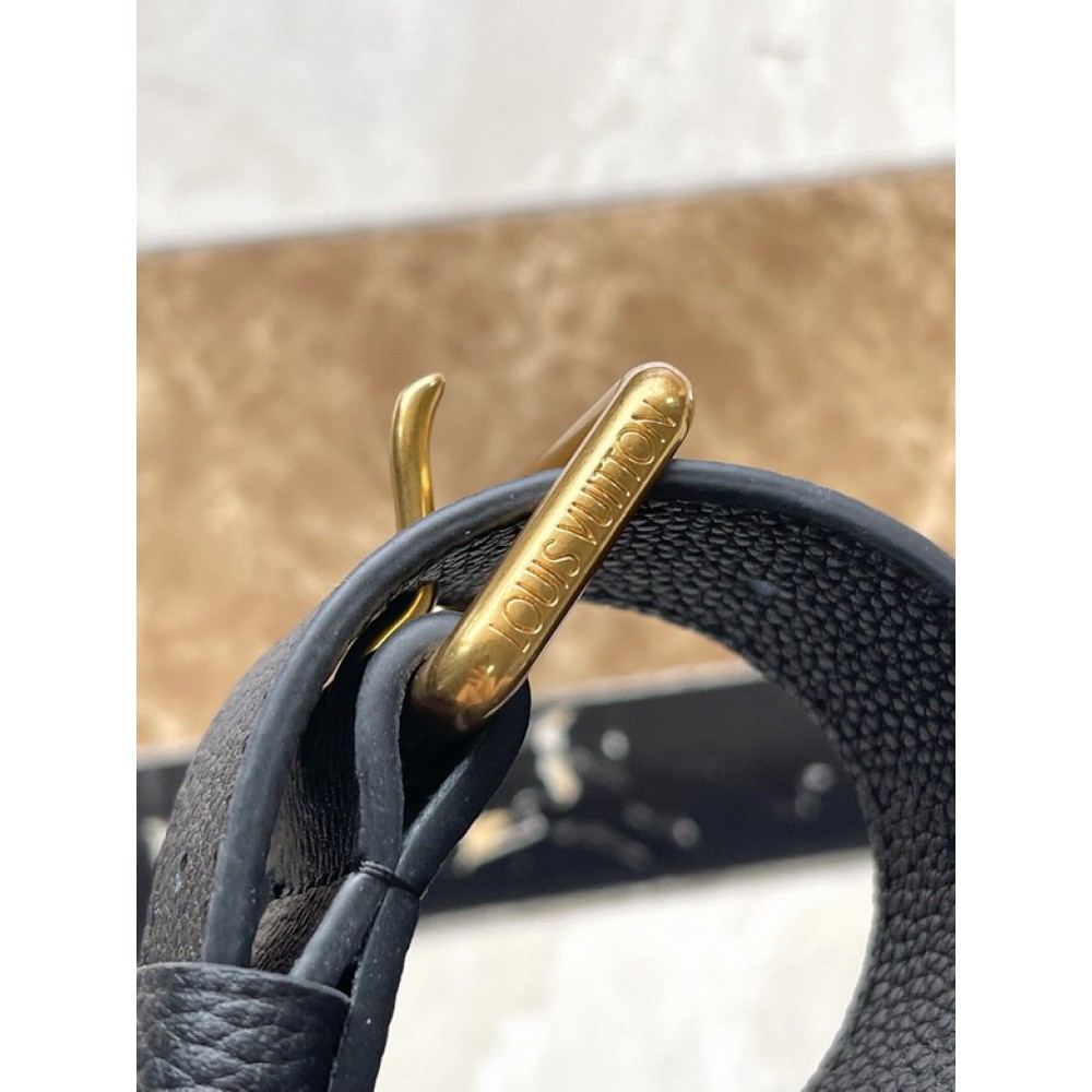 LV Soft Twist Noir M24639 27x19x9cm Bags