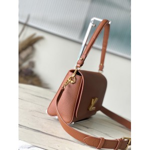 LV Soft Twist Noir M24639 27x19x9cm Bags