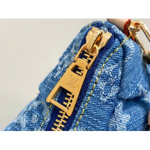 Lv Valley M13571 15x7x21cm Bags