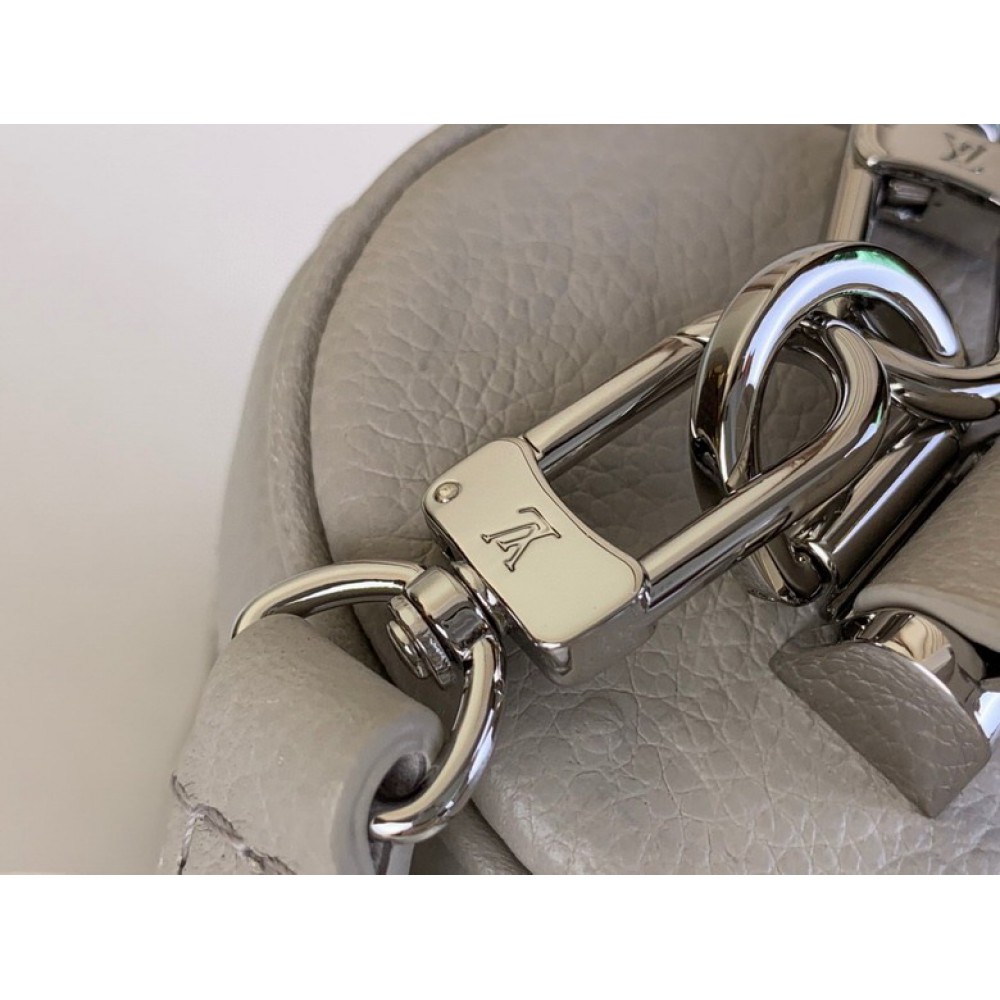 Lv Vanity m13593 11.5x6.5x19cm Bags