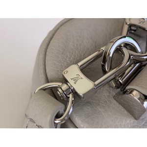 Lv Vanity m13593 11.5x6.5x19cm Bags