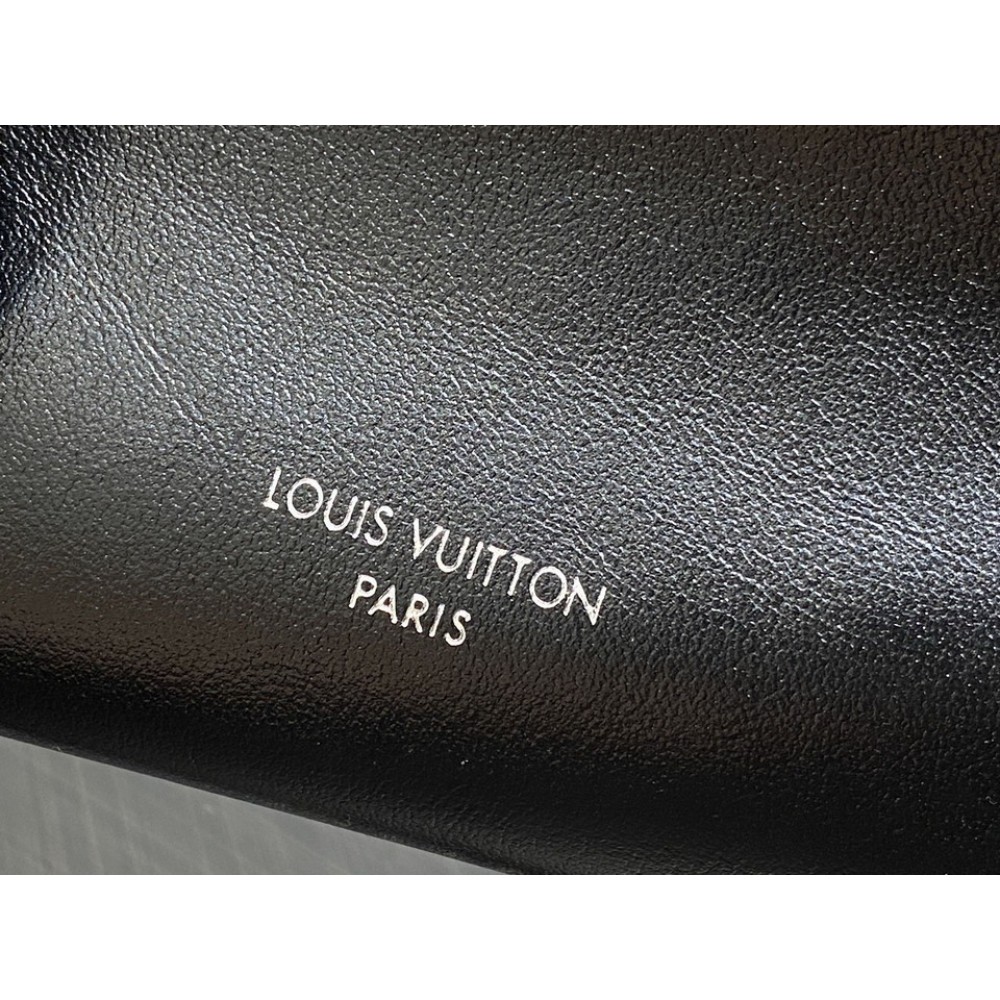 Lv Vibe M14544 10x7.5x25cm  Bags