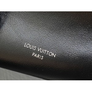 Lv Vibe M14544 10x7.5x25cm  Bags