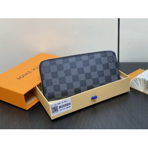 Lv Zippy wallet M11611 21x2.5x10cm Accesories
