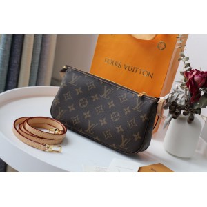Lv Pochette Accessoires monogram 13x4x22cm Bags