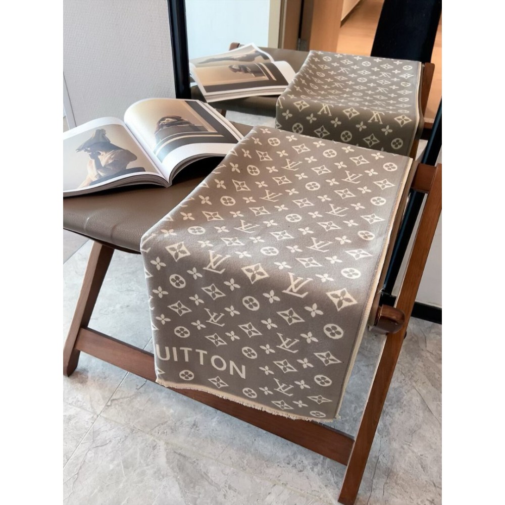 Lv scarf 180x65cm Accesories