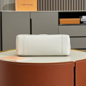 Lv Dauphine m25209 17x9x24cm  Bags