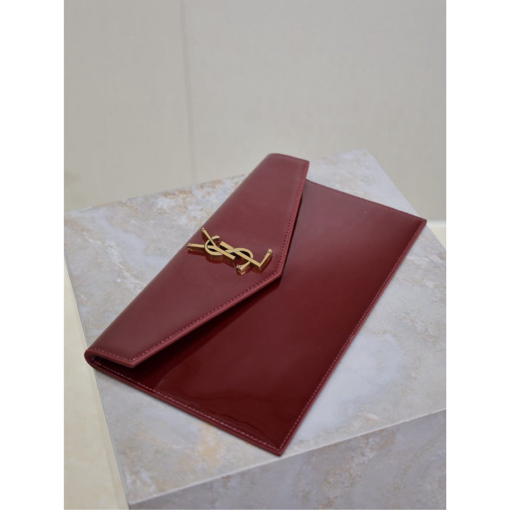 Ysl UPTOWN pouch in grain de poudre leather 27 x 16 x 2 CM 