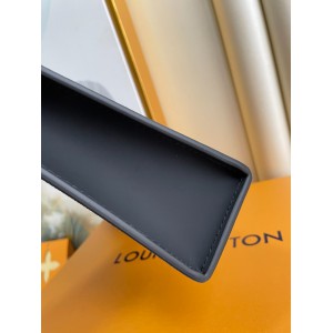 Lv Toiletry pouch 26x20x6cm Bags