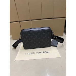 LV Trio Messenger Multi Crossbody Bag M69443 25 x 18.5 x 7 cm Bags