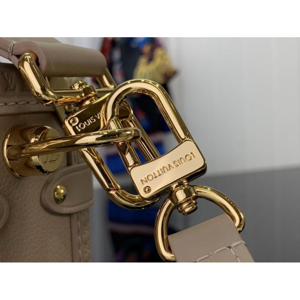 Lv Side Trunk PM M23817 18x12.5x8cm Bags