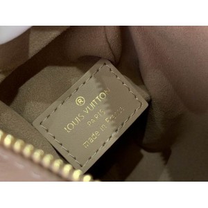 Lv Side Trunk PM M23817 18x12.5x8cm Bags